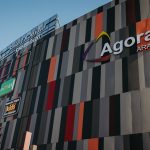 Cumpărături la mall: s-a redeschis Agora Mall Arad, modernizat și reconfigurat