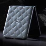 Motorola lansează Briliant Collection în România, colecție în parteneriat cu Swarovski