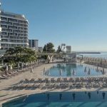 Românii preferă vacanțe all-inclusive și sunt foarte interesați de oferte turistice early booking